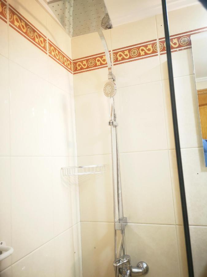 Apartamento Arte, Centro Oviedo, Wiffi, Parking Экстерьер фото